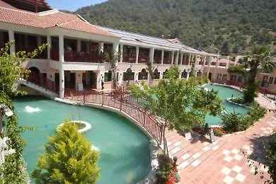 מלון Asena Beach 4*